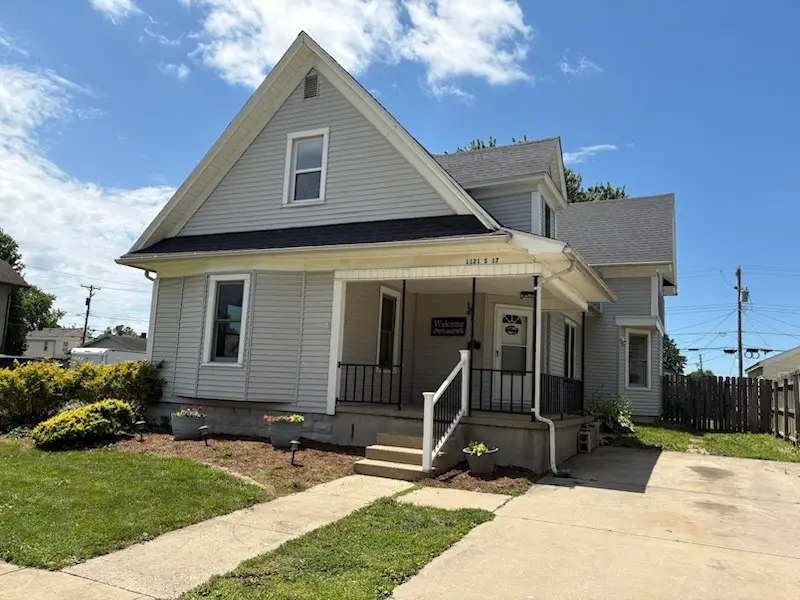 1121 S 17th Street, Mattoon, IL 61938 - #1