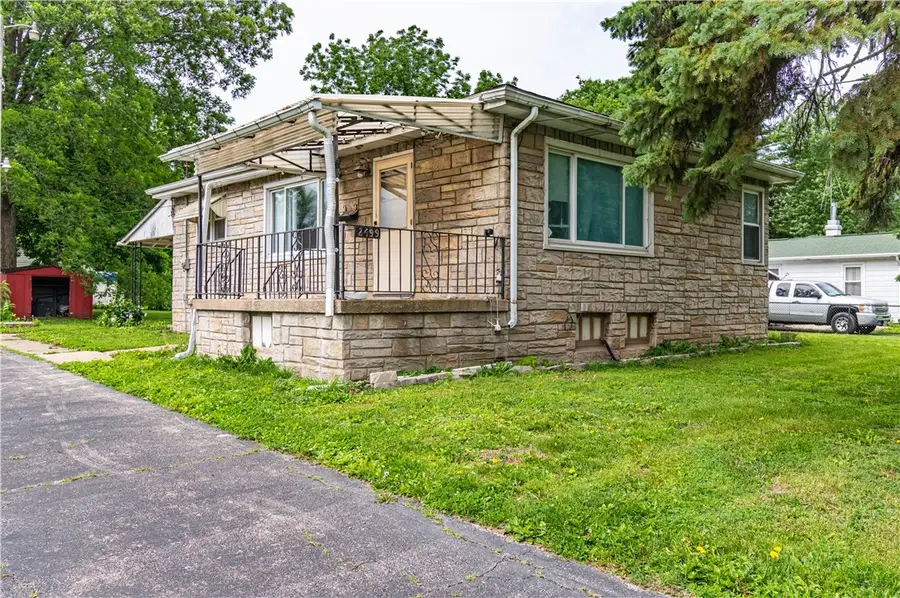2499 E Logan Street, Decatur, IL 62526 - #2
