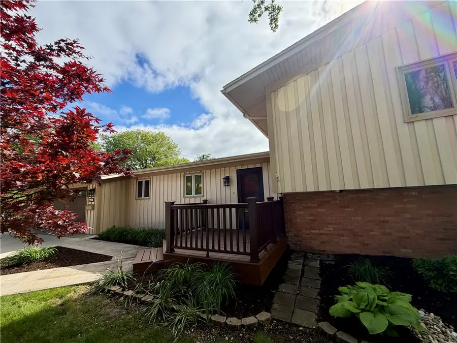 602 Ridgeway Avenue, Champaign, IL 61821 - #3