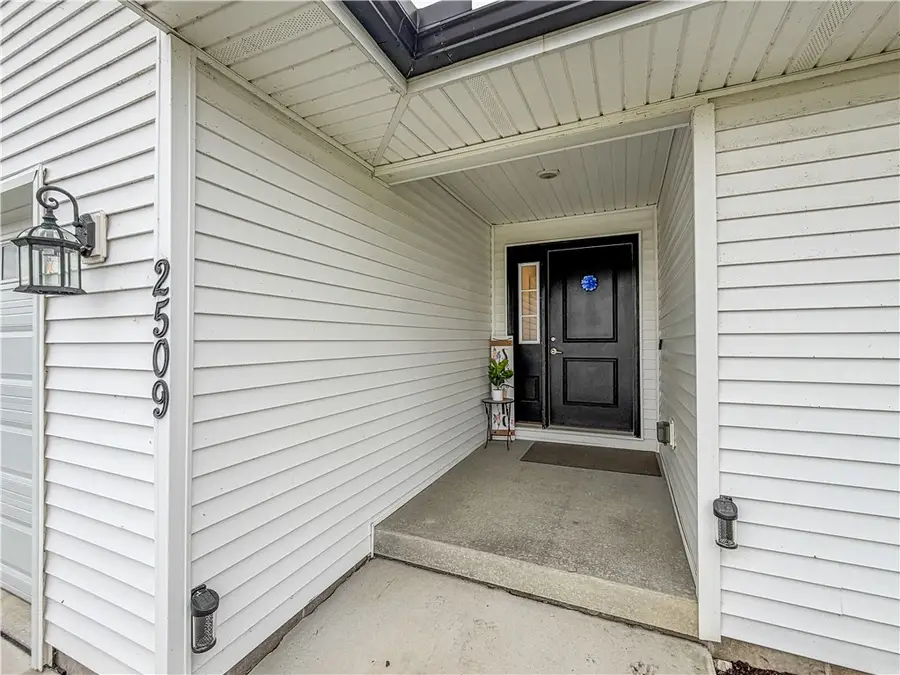 2509 Fairfield Drive, Urbana, IL 61802 - #3