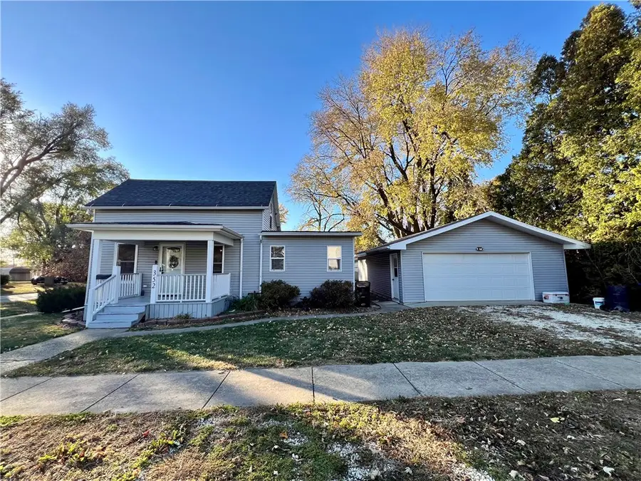 352 S Vermillion Street, Paxton, IL 60957 - #3