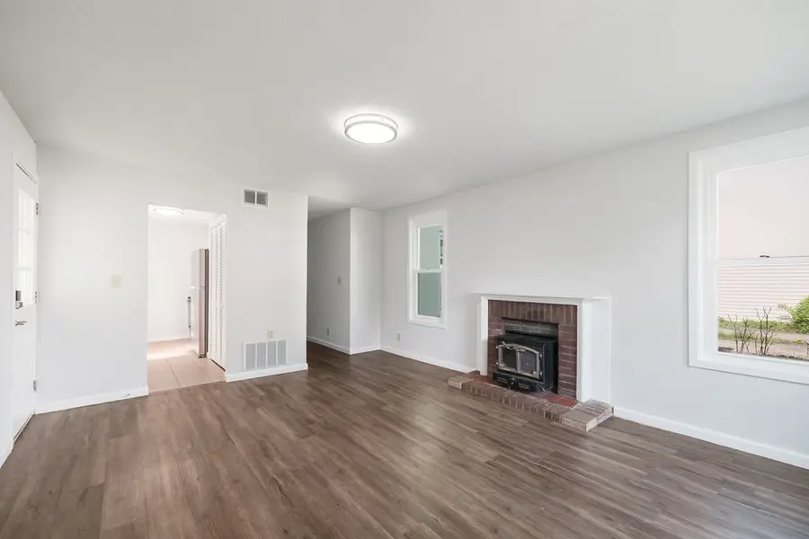 313 Pembroke Street, Tuscola, IL 61953 - #2
