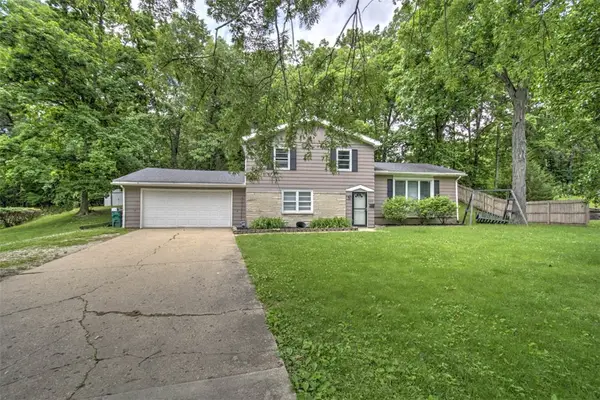 2339 Rainwater Drive, Decatur, IL 62521