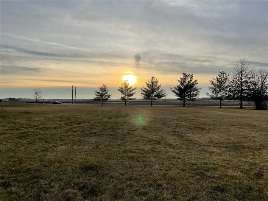 25 Nightingale Circle, Camargo, IL 61919 - #2
