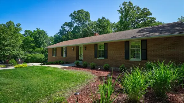 4600 Benton Road, Mt Zion, IL 62549