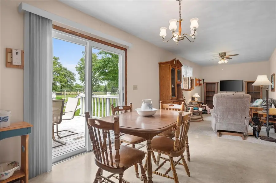 723 E Blackburn Street, Paris, IL 61944 - #3