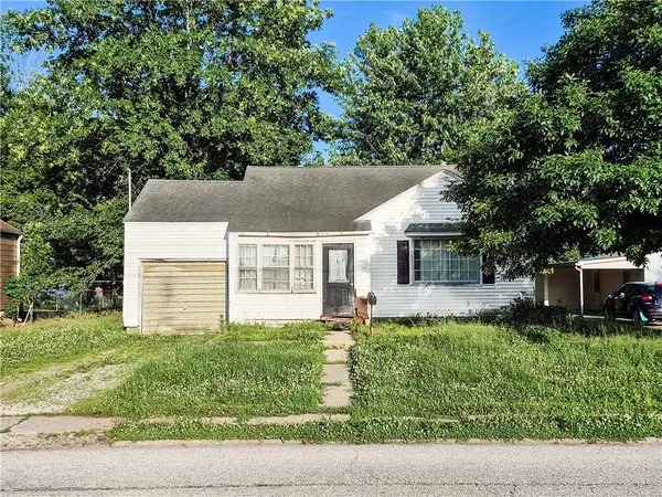 1307 N Cross Street, Robinson, IL 62454