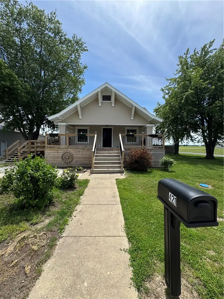 421 W Madison Avenue, Chrisman, IL 61924 - #1
