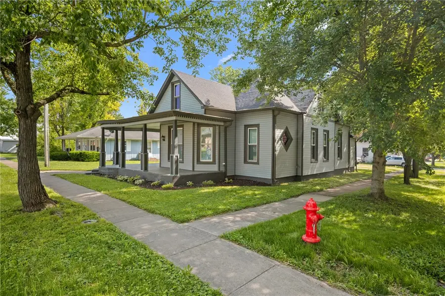 214 N 5th Street, Marshall, IL 62441 - #3
