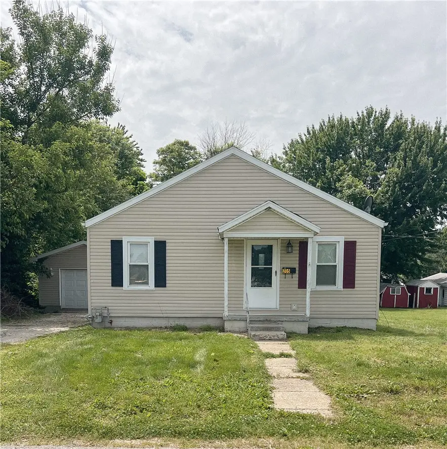 205 N Alexander Street, Robinson, IL 62454 - #1