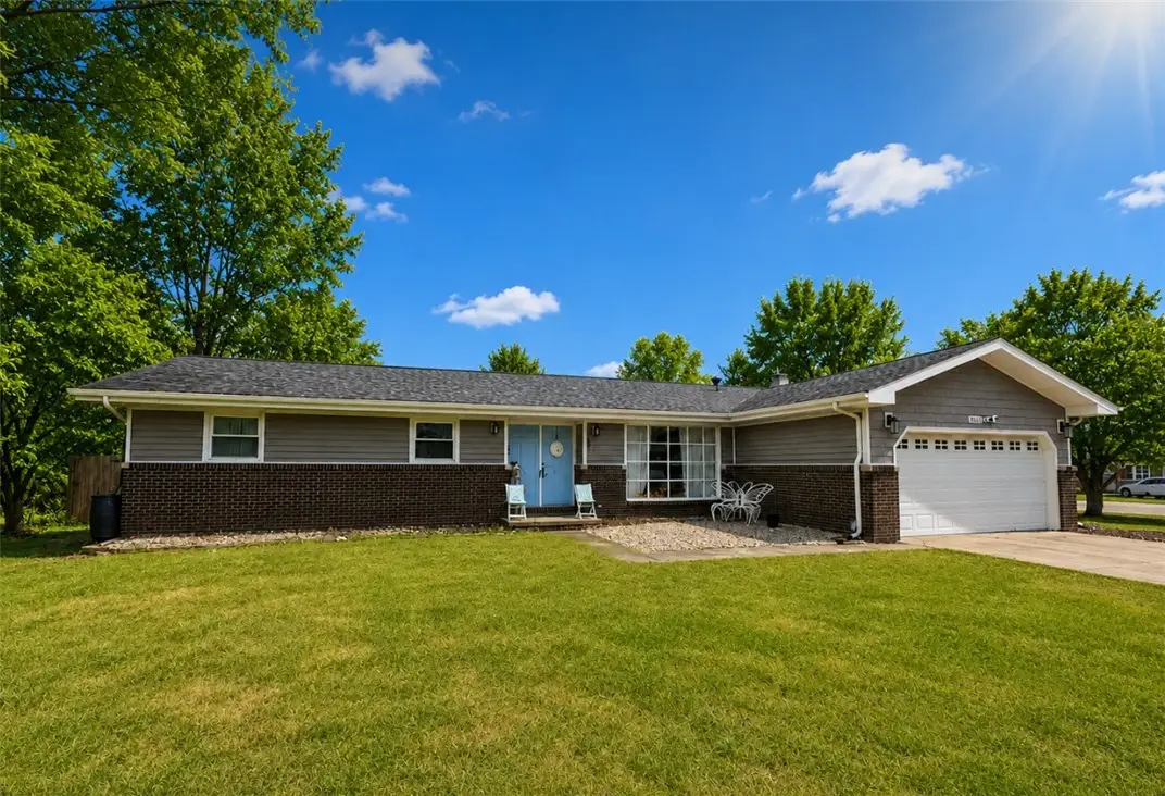 2412 Carriage Lane, Charleston, IL 61920 - #1
