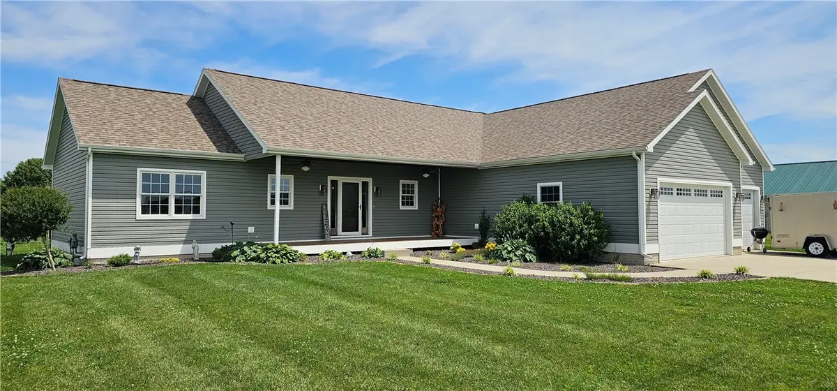204 E State Street, Teutopolis, IL 62467 - #1