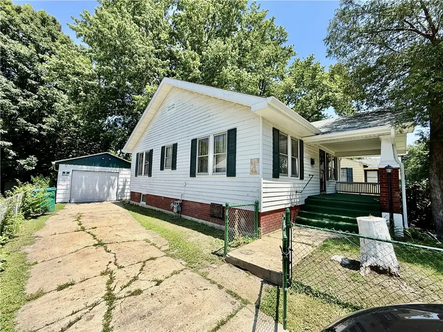 1422 E Sedgwick Street, Decatur, IL 62521 - #3