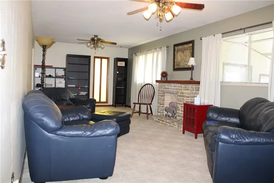 1010 E Northland Drive, Shelbyville, IL 62565 - #3
