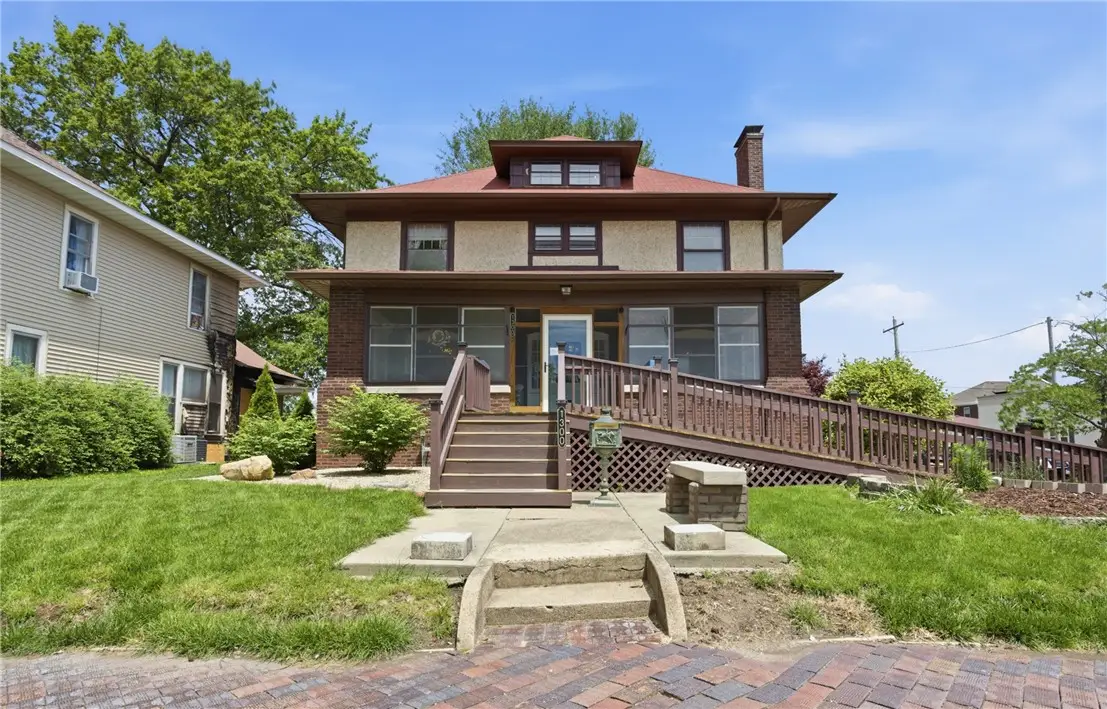 1300 Lafayette Avenue, Mattoon, IL 61938 - #1