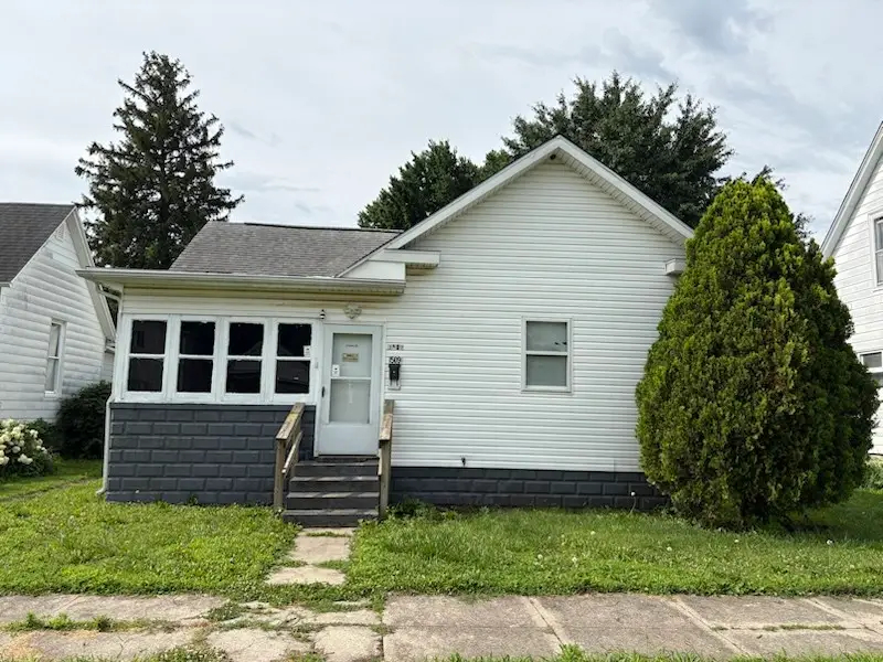 1509 Champaign Avenue, Mattoon, IL 61938 - #1