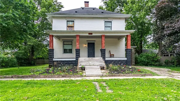163 W Bell Street, Macon, IL 62544