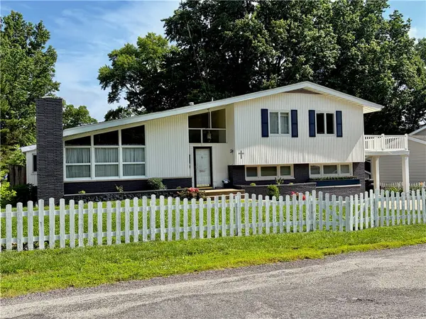 1000 Lynn Drive, Effingham, IL 62401