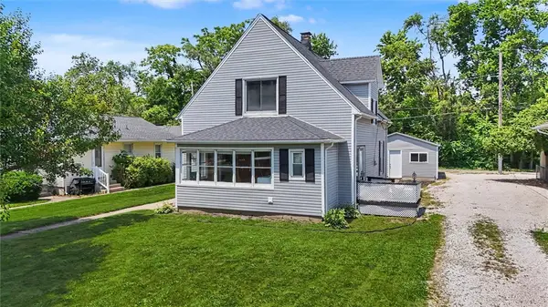 944 Oakwood Avenue, Danville, IL 61832