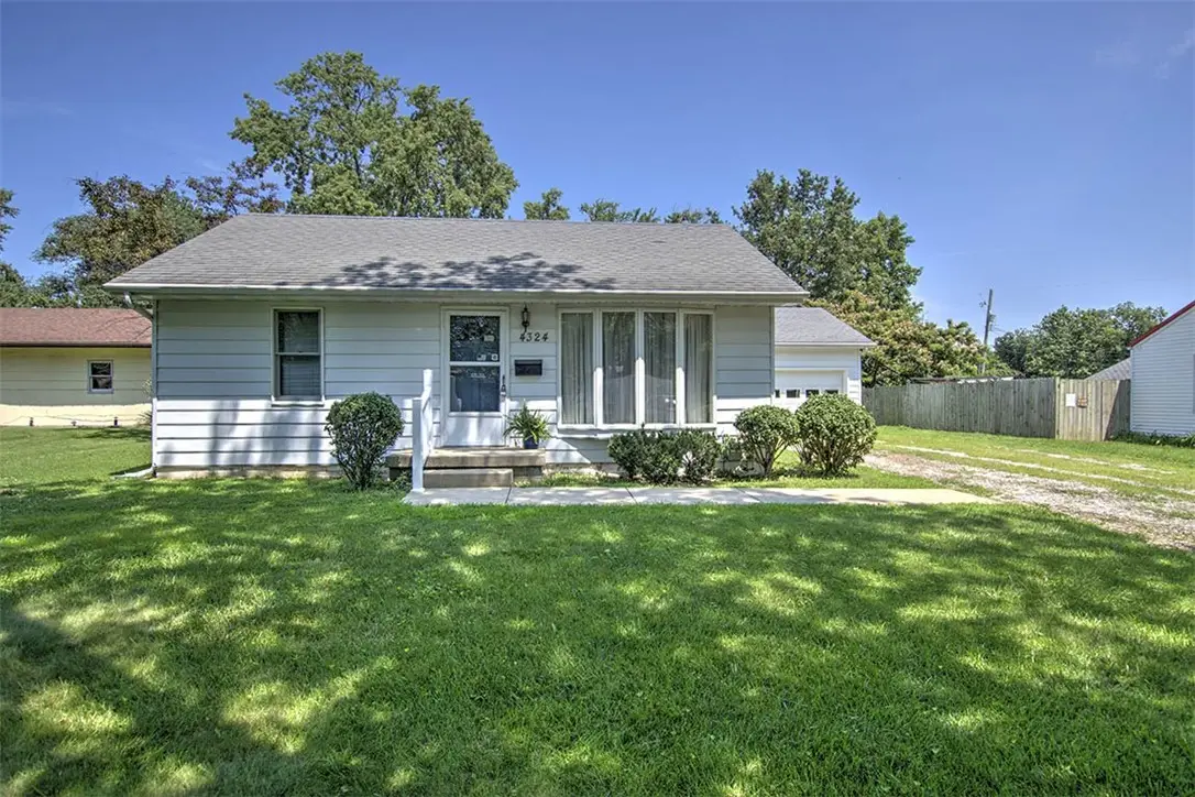 4324 Cleveland Avenue, Decatur, IL 62521 - #1
