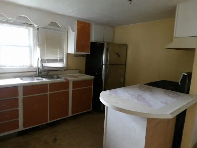 500 E 12th Street, Georgetown, IL 61846 - #3