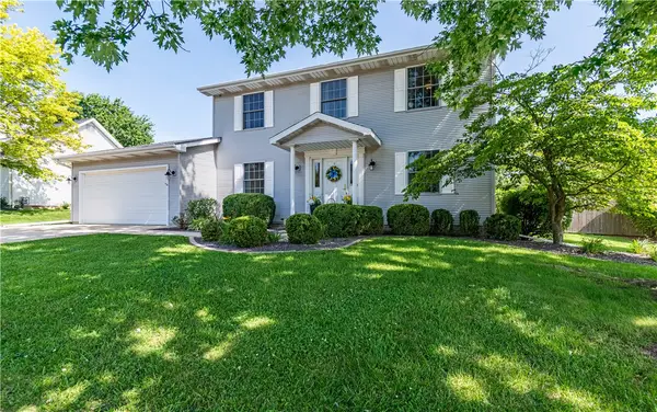 1202 Pineview Court, Decatur, IL 62526