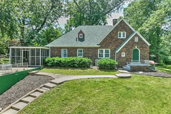 35 Lombardy Drive, Decatur, IL 62521