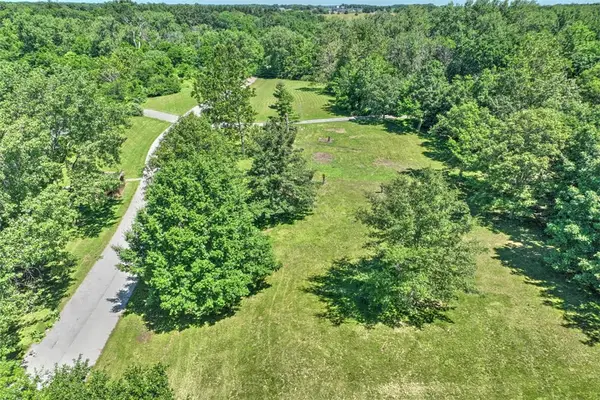 Lot 30 & 31 Woodbine Park, Mt Zion, IL 62549