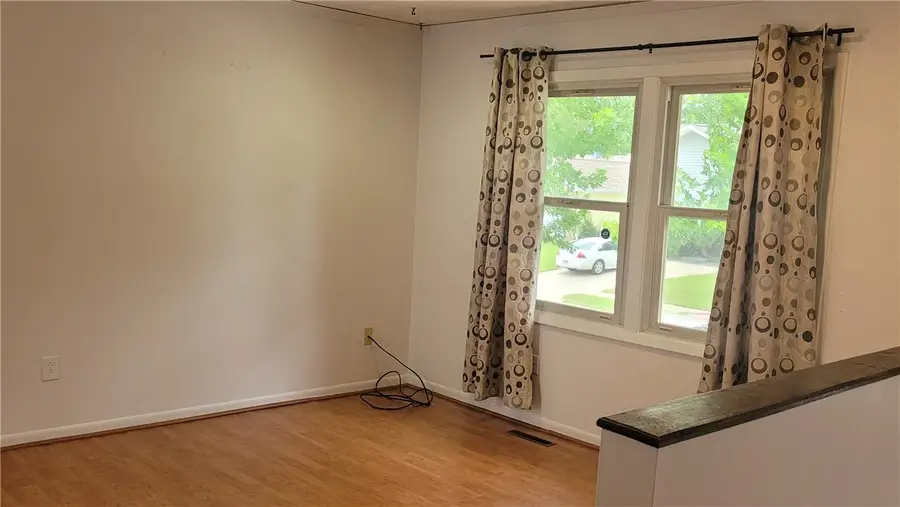 3554 N Dove Drive, Decatur, IL 62526 - #2