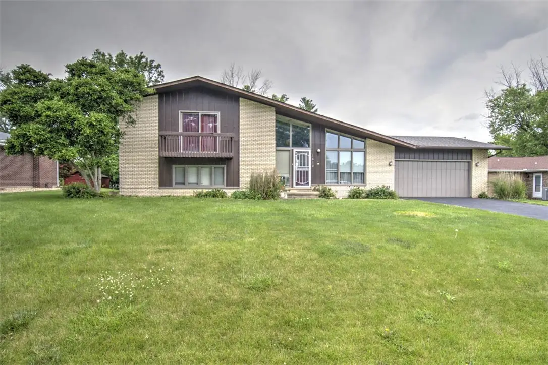 1618 Bob O Link Drive, Decatur, IL 62521 - #1
