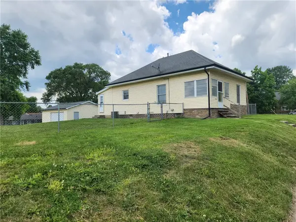 16 Nicklas Avenue, Danville, IL 61832