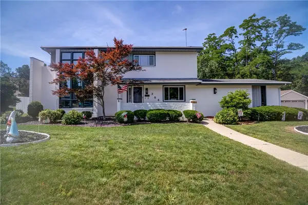 364 Point Bluff Drive, Decatur, IL 62521