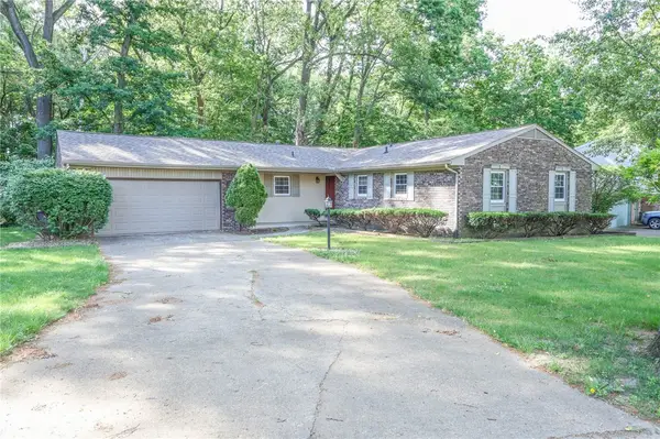 44 Lakeshore Drive, Danville, IL 61832