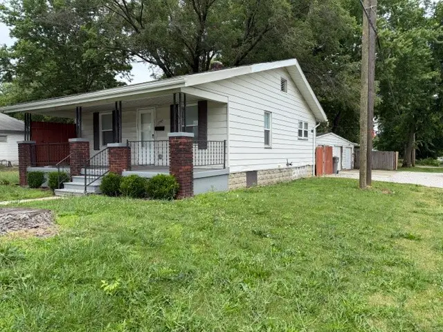 1790 E Locust Street, Decatur, IL 62521 - #2