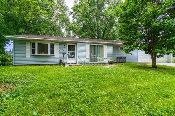 1947 Sir Richard Court, Decatur, IL 62526