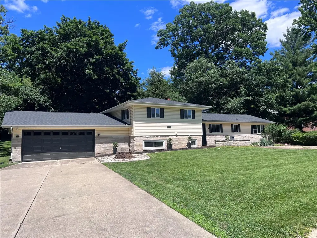34 Green Oak Drive, Decatur, IL 62526 - #1