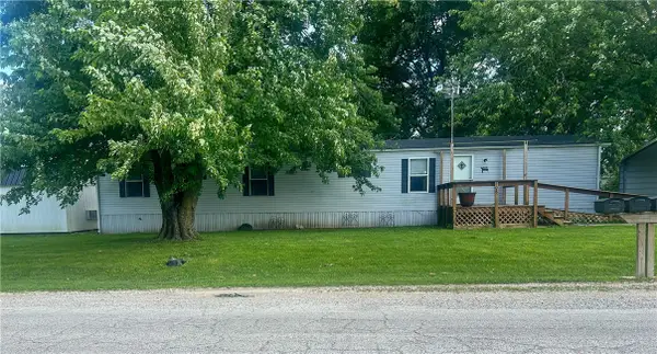 308 W North Second Street, Strasburg, IL 62465