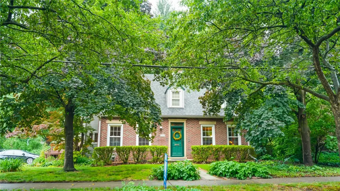 1009 W Green Street, Champaign, IL 61821 - #1