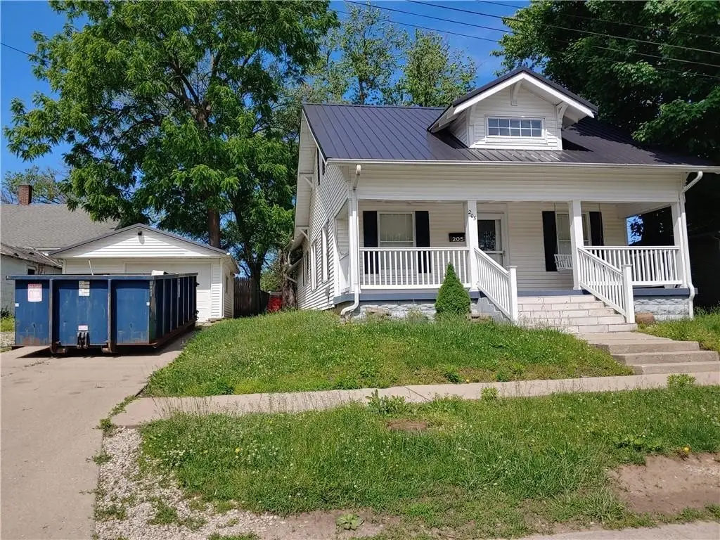 205 S Monterey Street, Paris, IL 61944 - #1