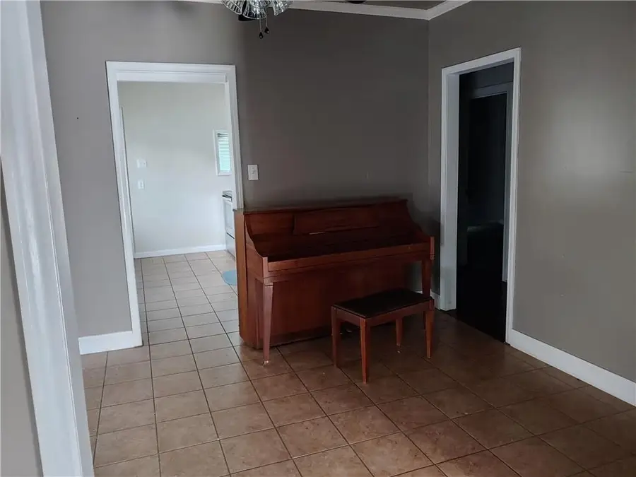 205 S Monterey Street, Paris, IL 61944 - #3