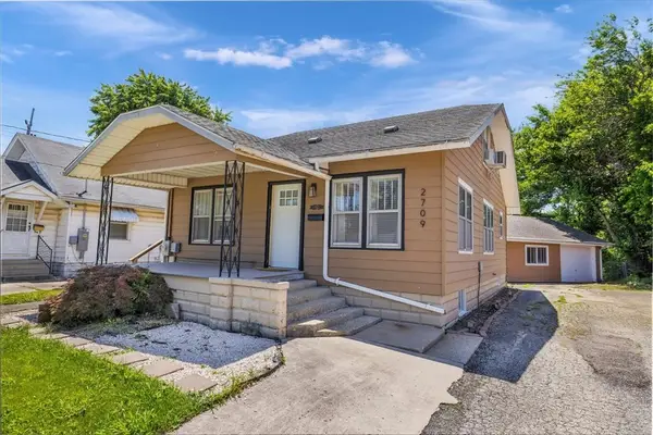 2709 Marshall Avenue, Mattoon, IL 61938