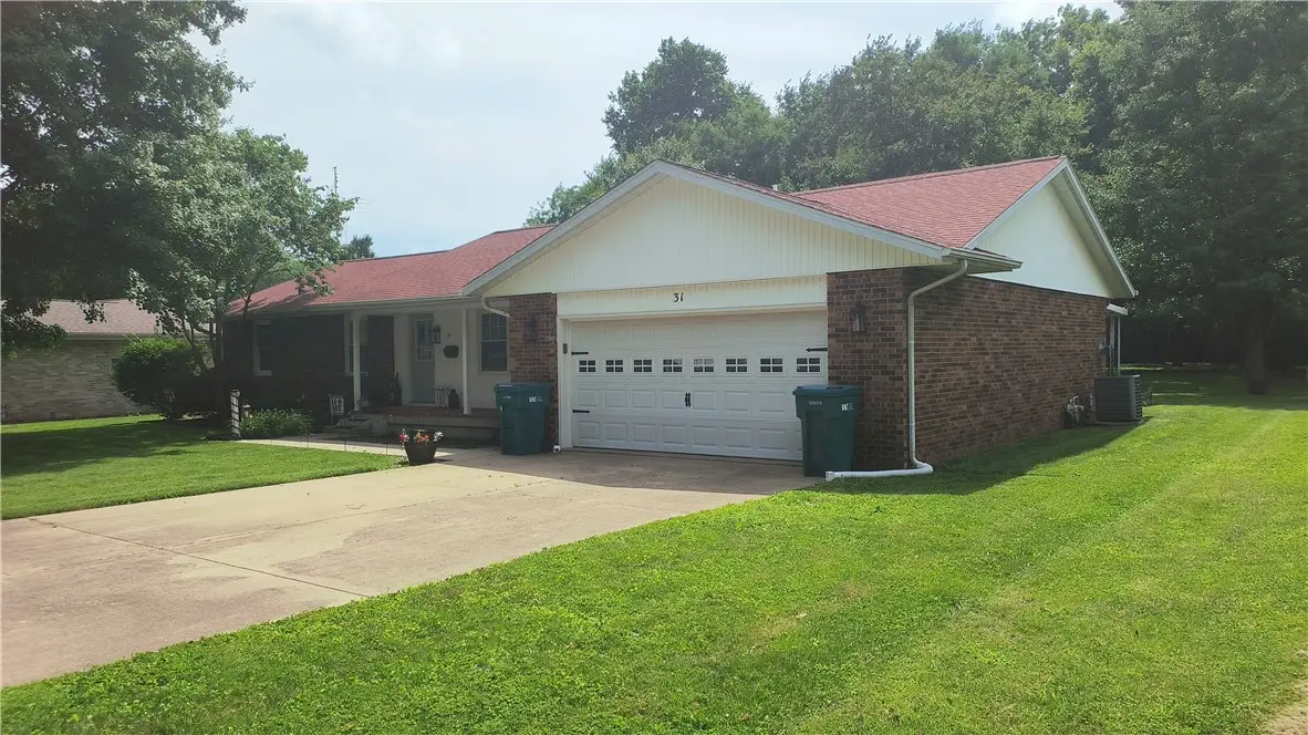 31 Cottontail Lane, Sullivan, IL 61951 - #1