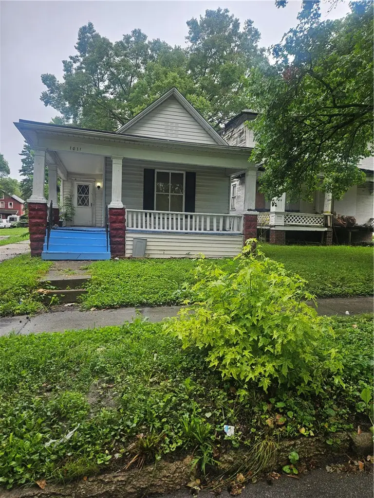 1011 E Prairie Street, Decatur, IL 62521 - #1
