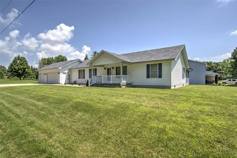 510 N Lakeshore Drive, Decatur, IL 62521 - #3