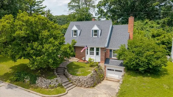 1630 W William Street, Decatur, IL 62522