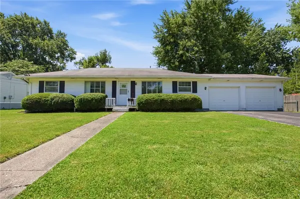 419 Kelly Avenue, Mattoon, IL 61938
