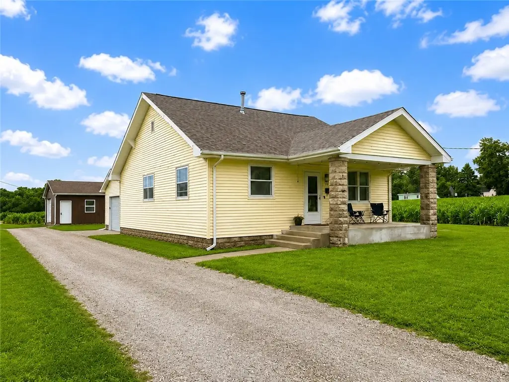 703 5th Street, Charleston, IL 61920 - #1