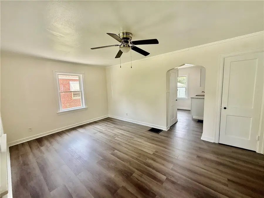 510 E Pierson Avenue, Decatur, IL 62526 - #2