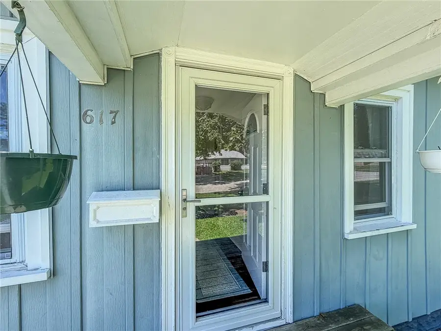617 Edgar Avenue, Mattoon, IL 61938 - #3