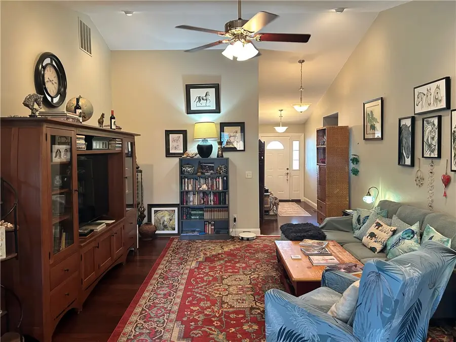 5 Stonefield Lane, Charleston, IL 61920 - #2